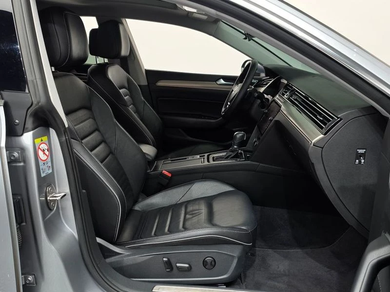 VW Arteon 2.0 TDI Prestige| 190к.с., снимка 11 - Автомобили и джипове - 56309474