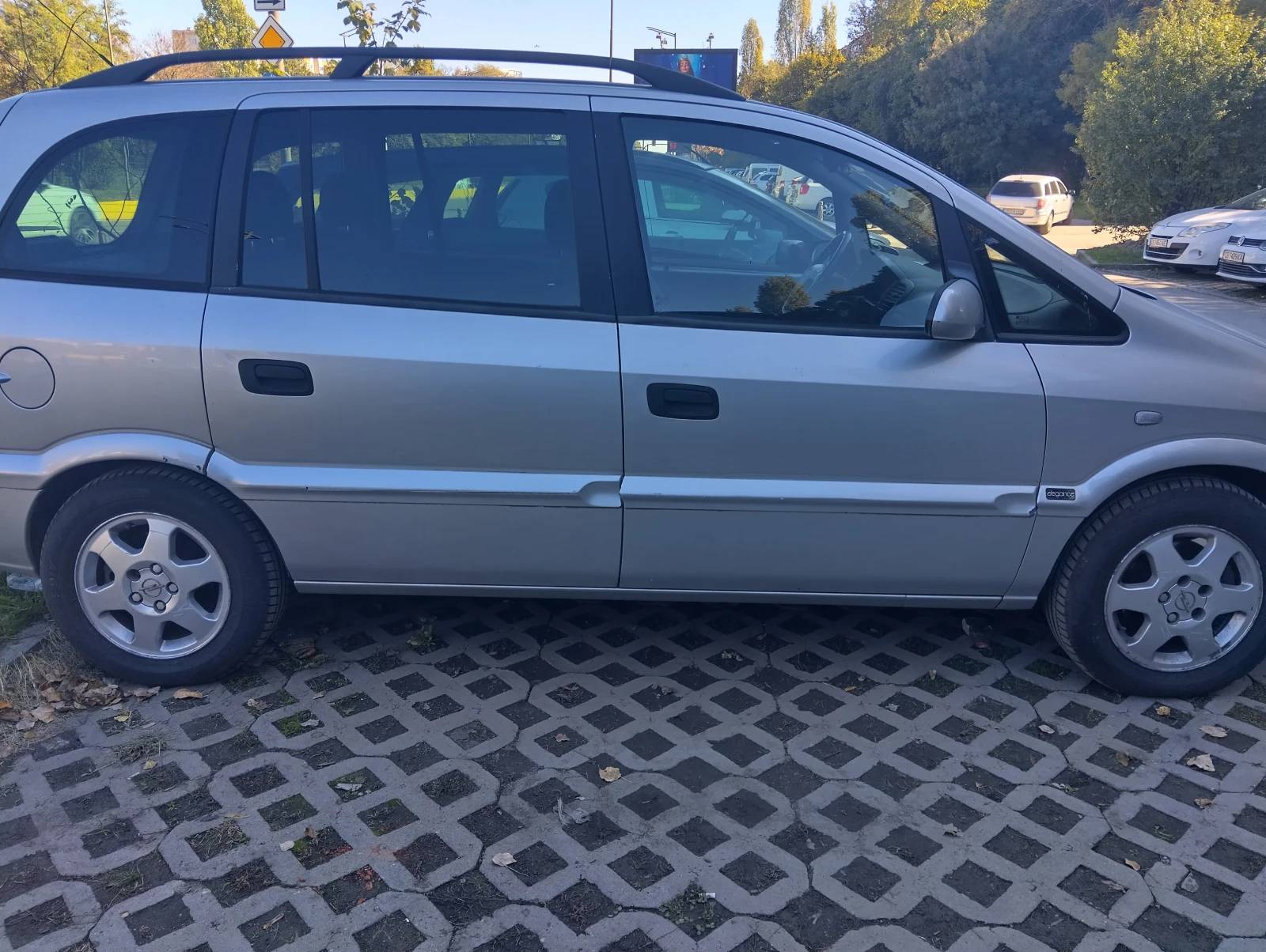 Opel Zafira  - изображение 3