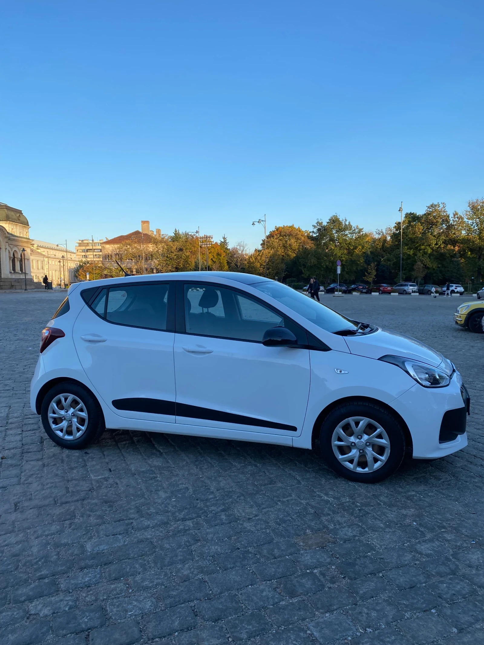 Hyundai I10 65 000км - изображение 2