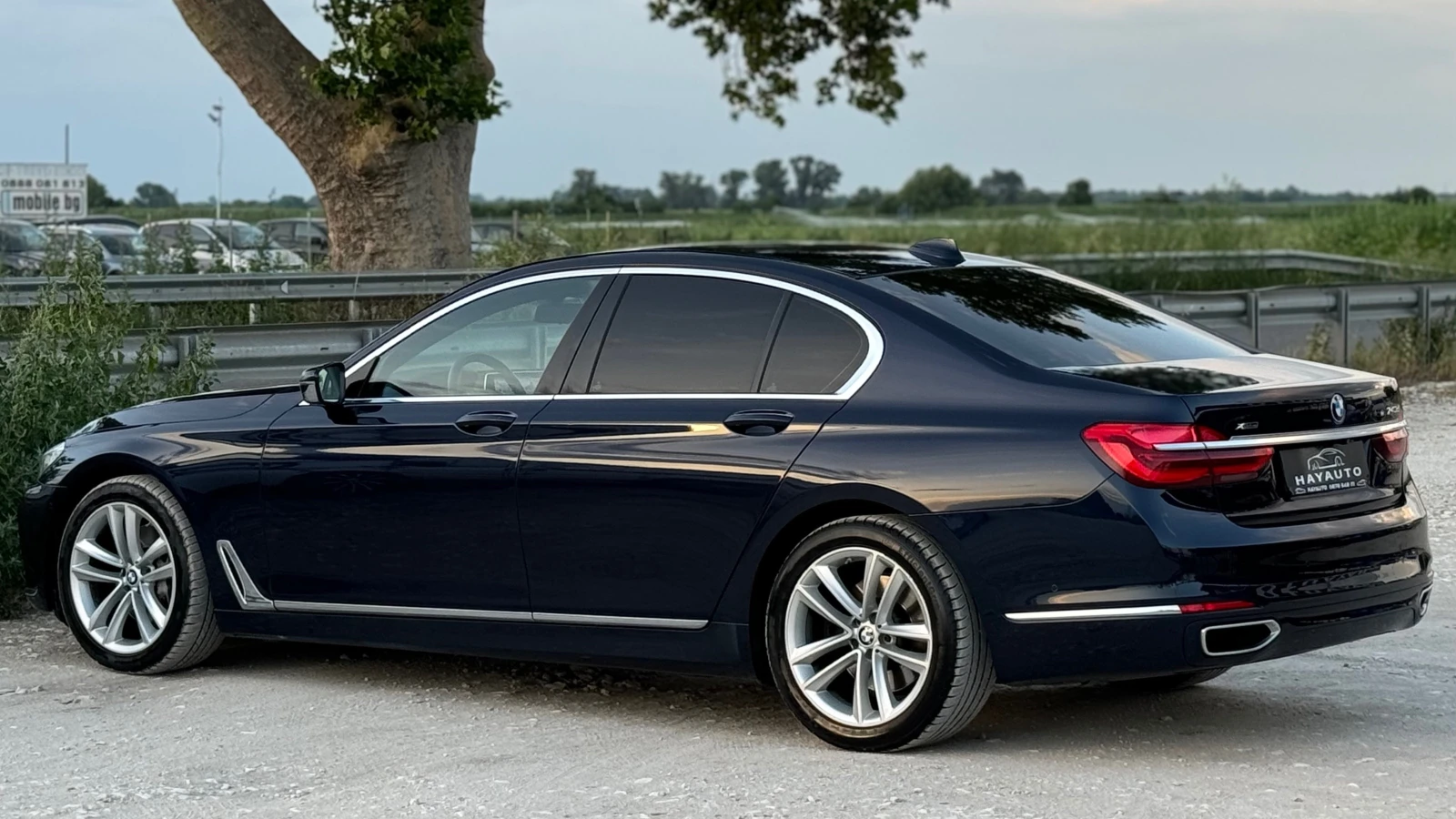 BMW 740 d= xDrive= Luxury Line= Head Up= Soft Close= Night - изображение 7