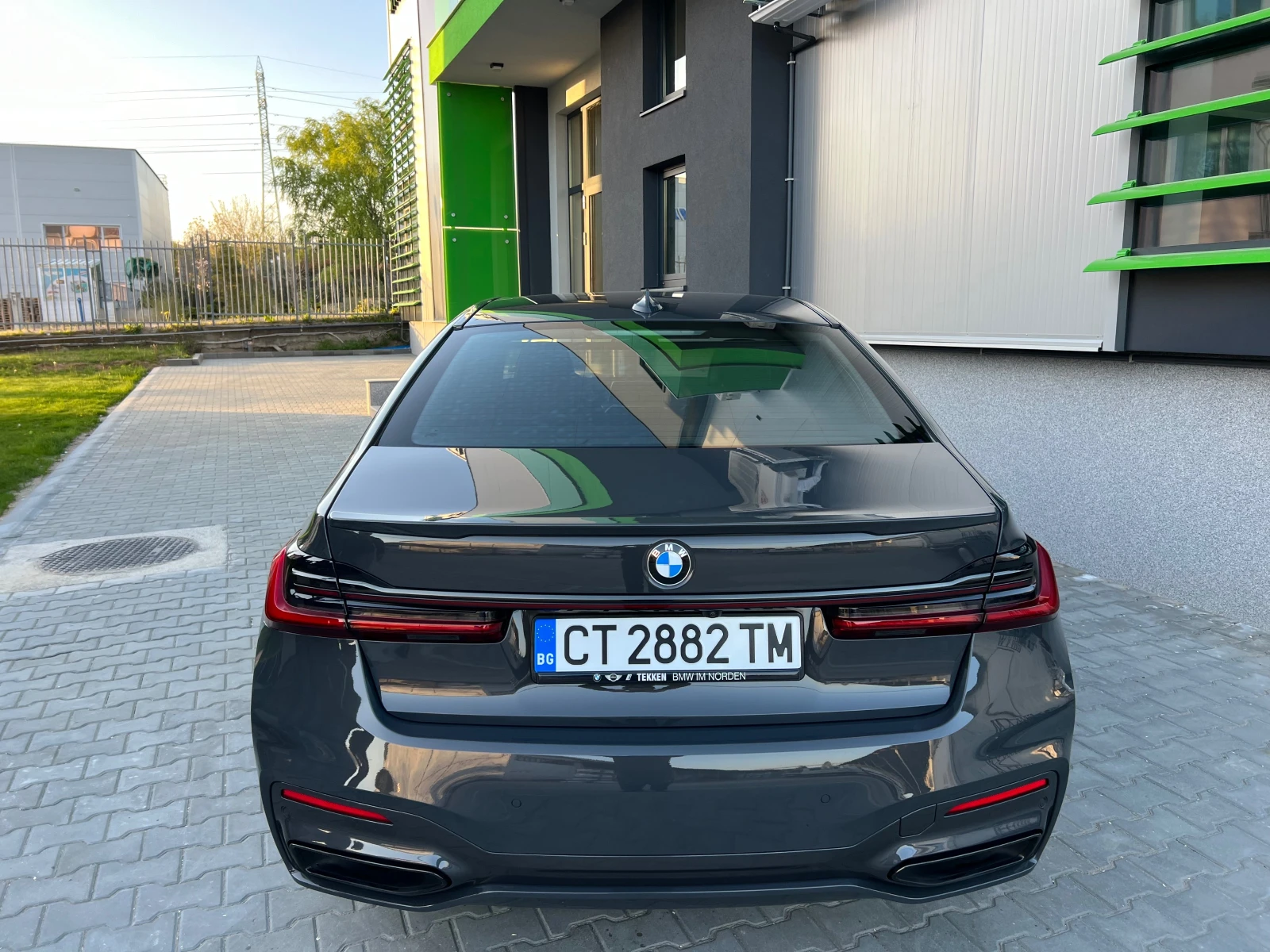 BMW 740 x-Drive* Full M-Pack* Head-up* 360 Cam* DravitGrey - изображение 7