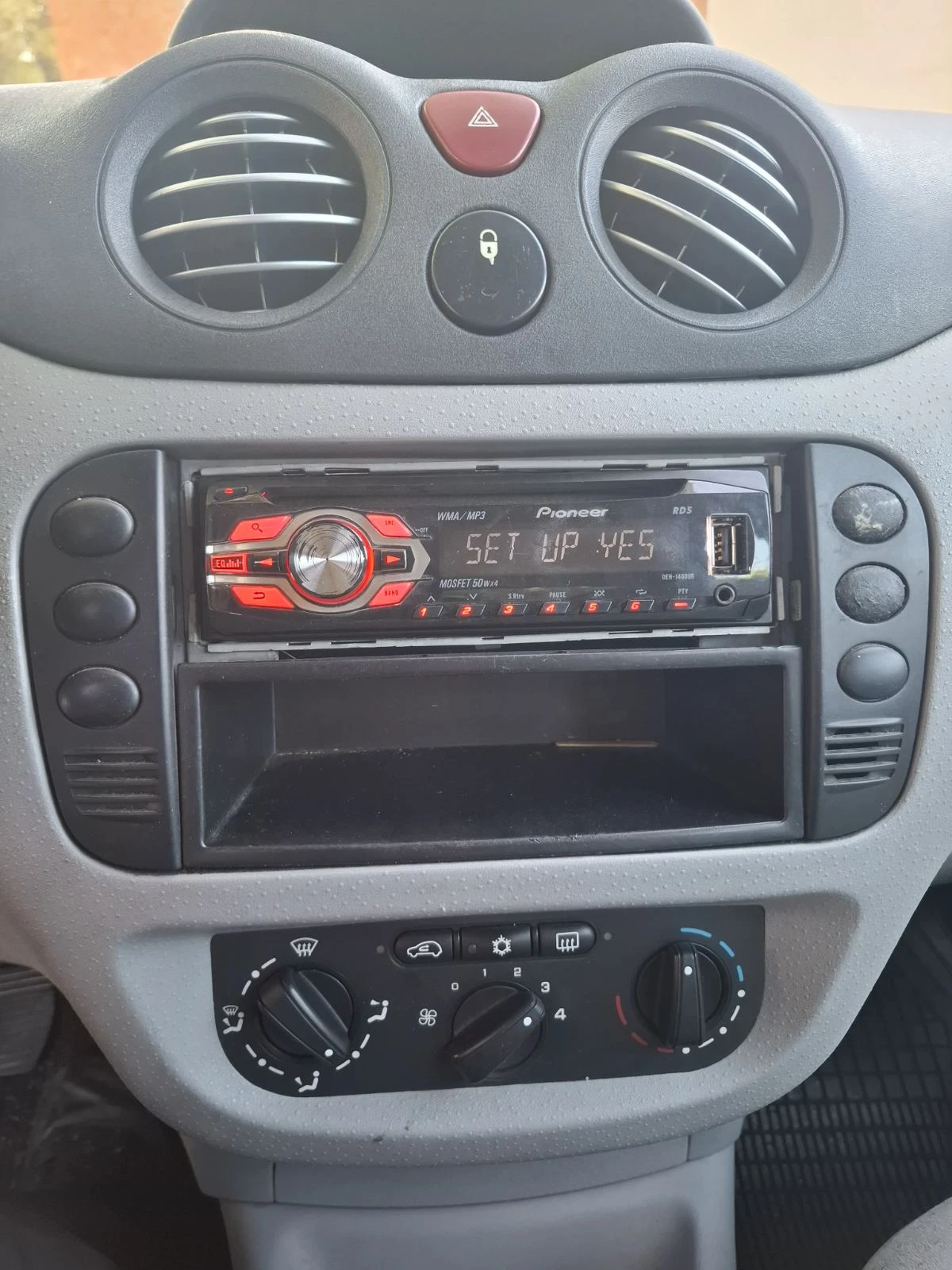 Citroen C3  - изображение 7