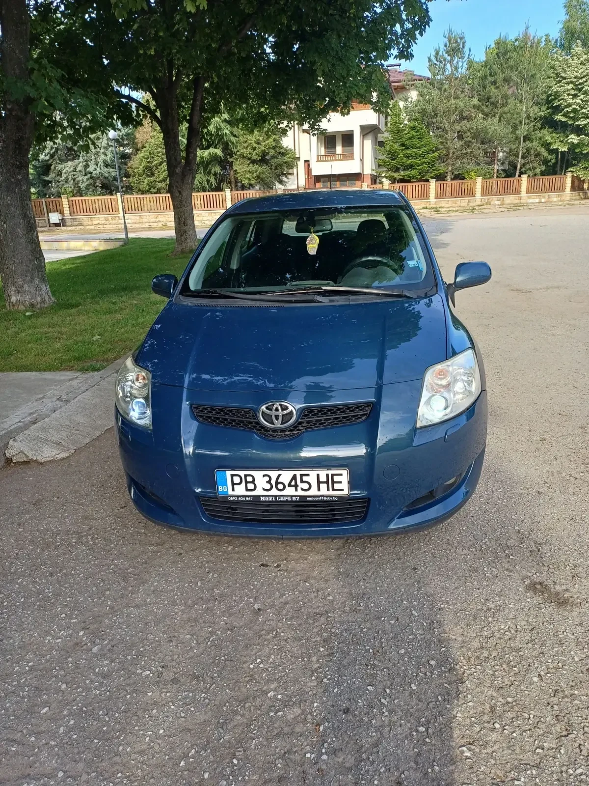 Toyota Auris 2.0 - изображение 8