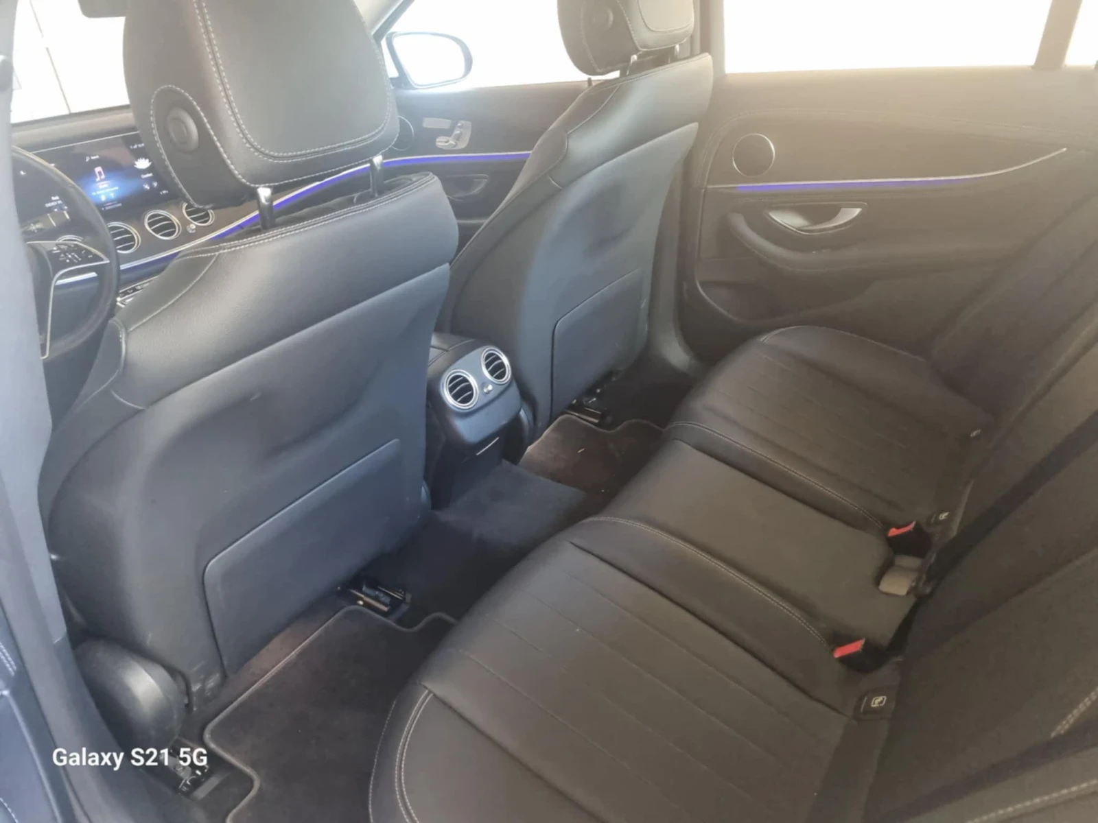 Mercedes-Benz E 200  - изображение 4