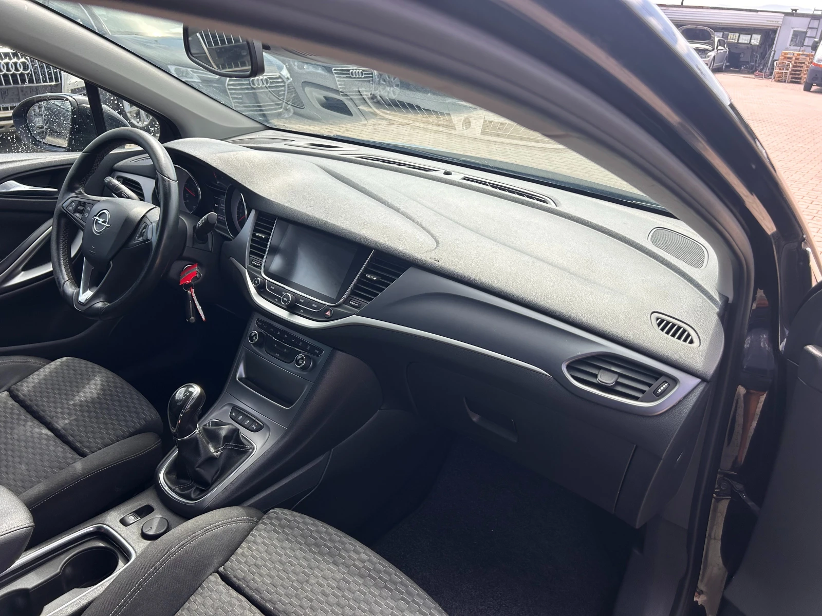 Opel Astra 1.6CDTI NAVI EURO 6 - изображение 10