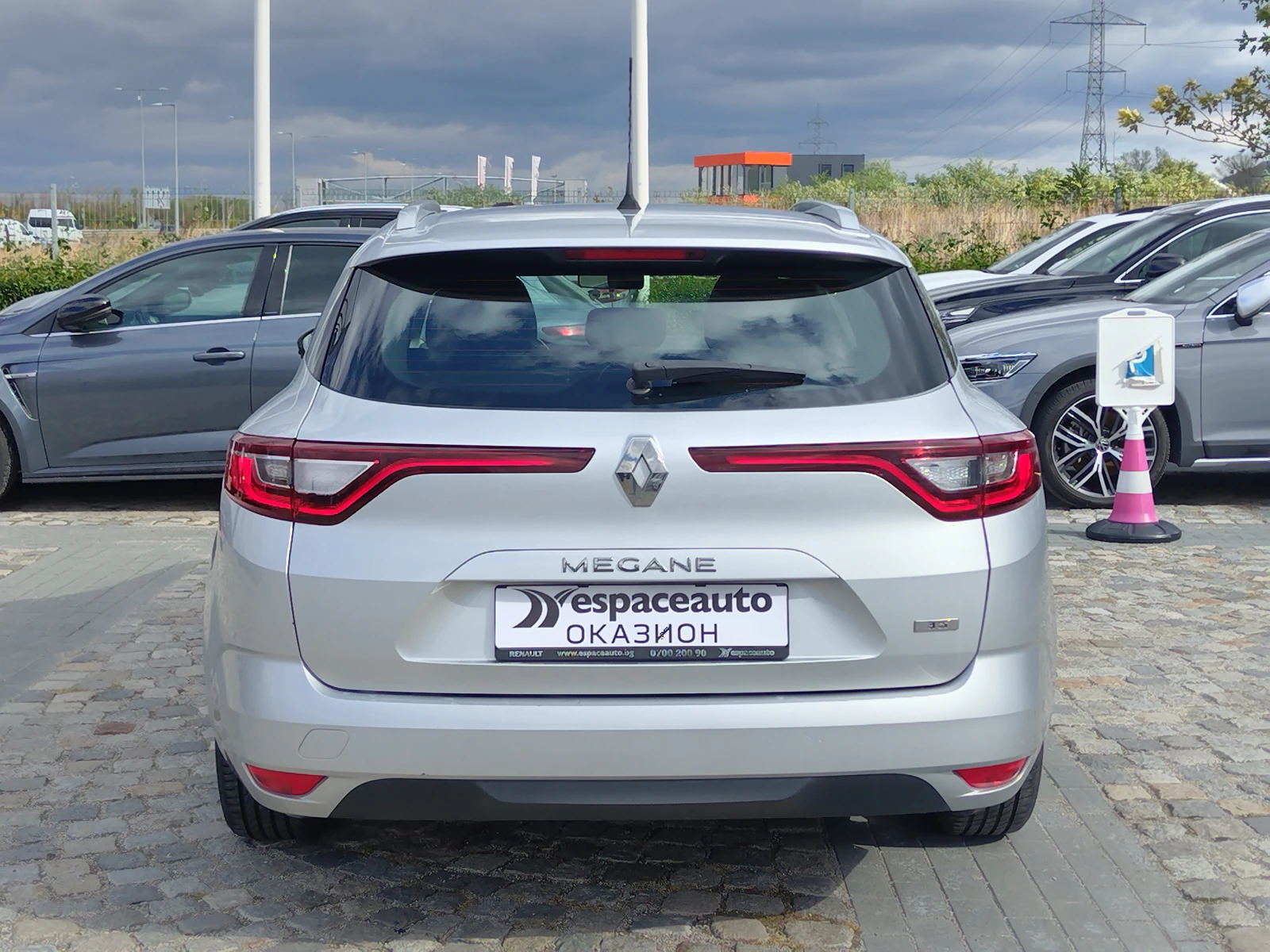 Renault Megane 1.5dCi/115к.с/Zen - изображение 6