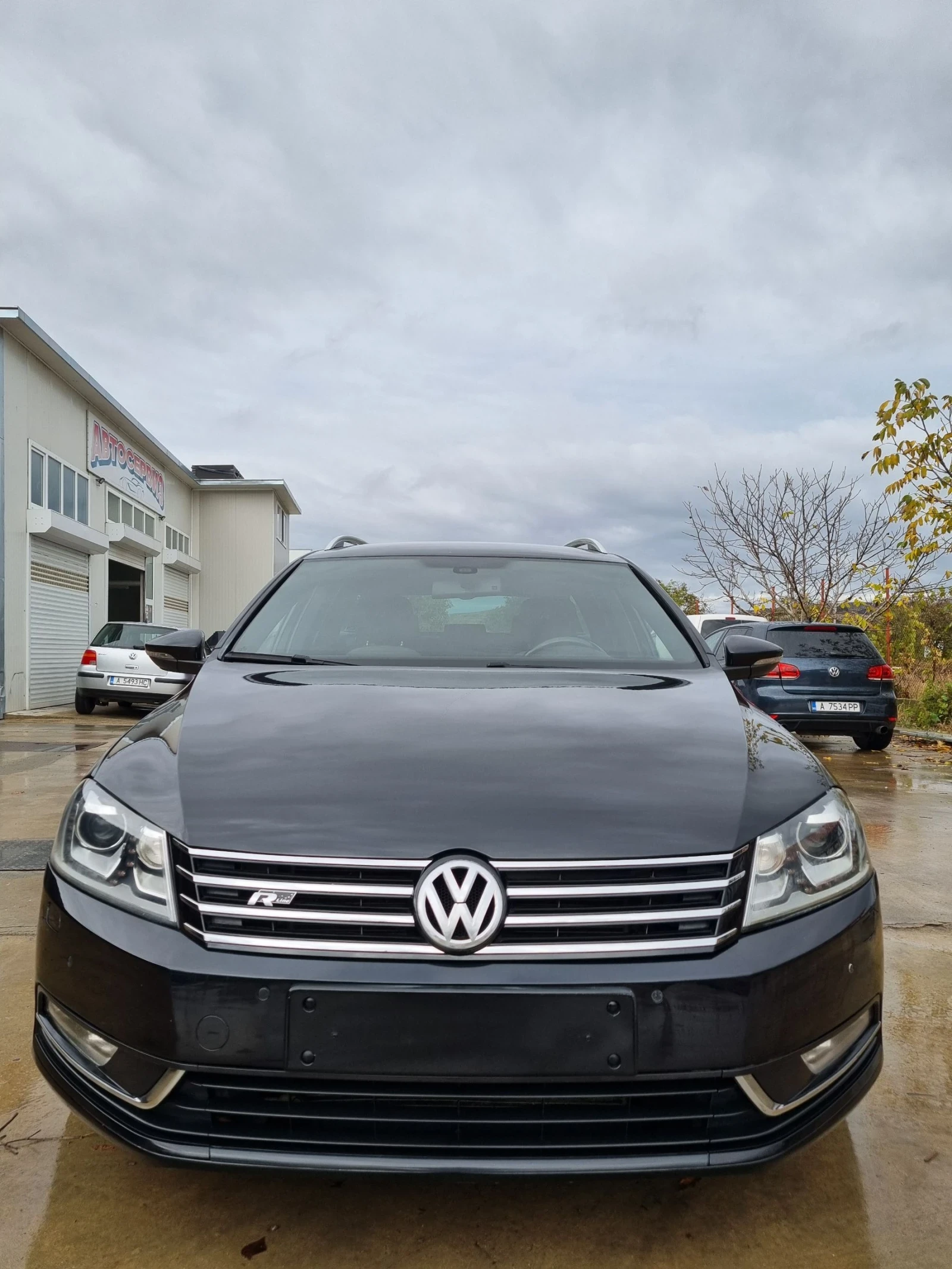 VW Passat 2.0tdi 140.  R-line ! DSG ! | Mobile.bg   7