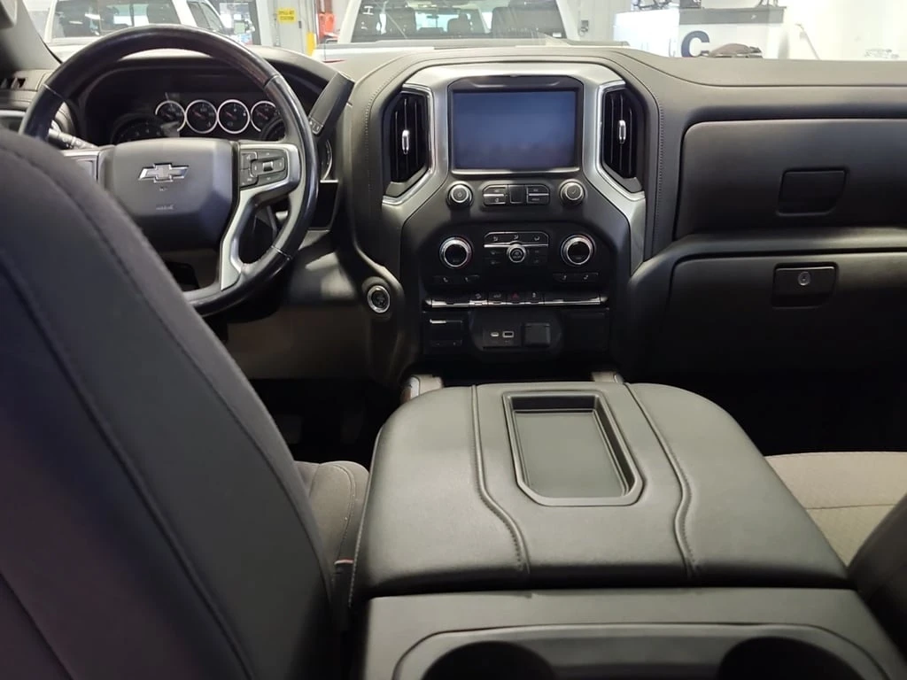 Chevrolet Silverado 5.3L * LT TRAIL BOSS CREW CAB SHORT BED * CARFAX * | Mobile.bg � ����������� 5