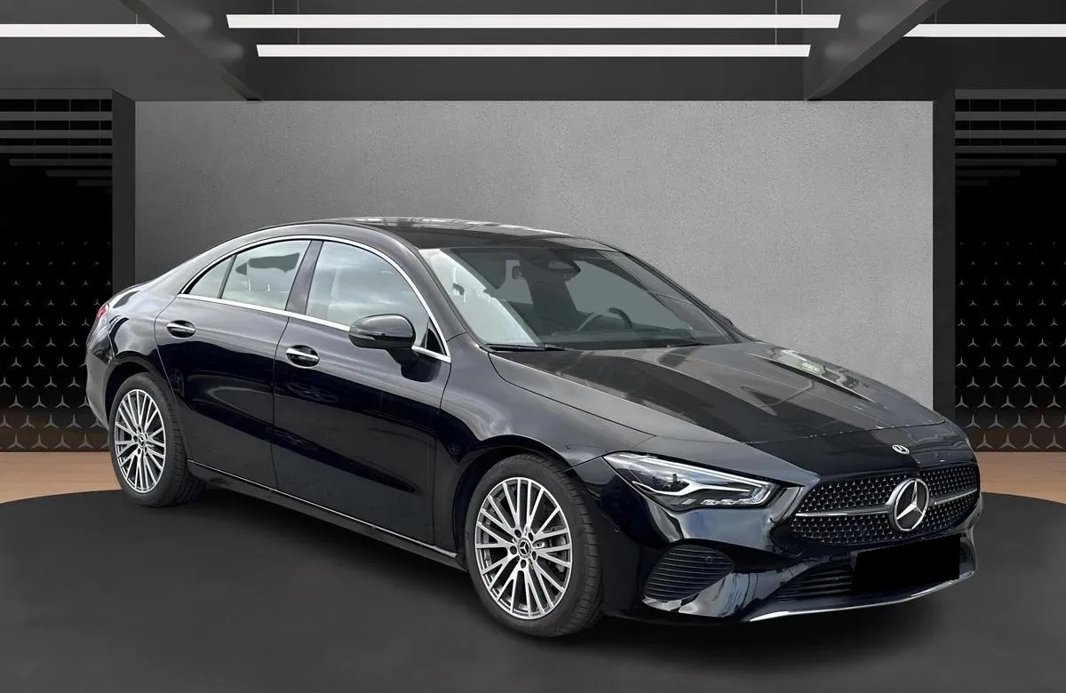 Mercedes-Benz CLA 180  - изображение 2
