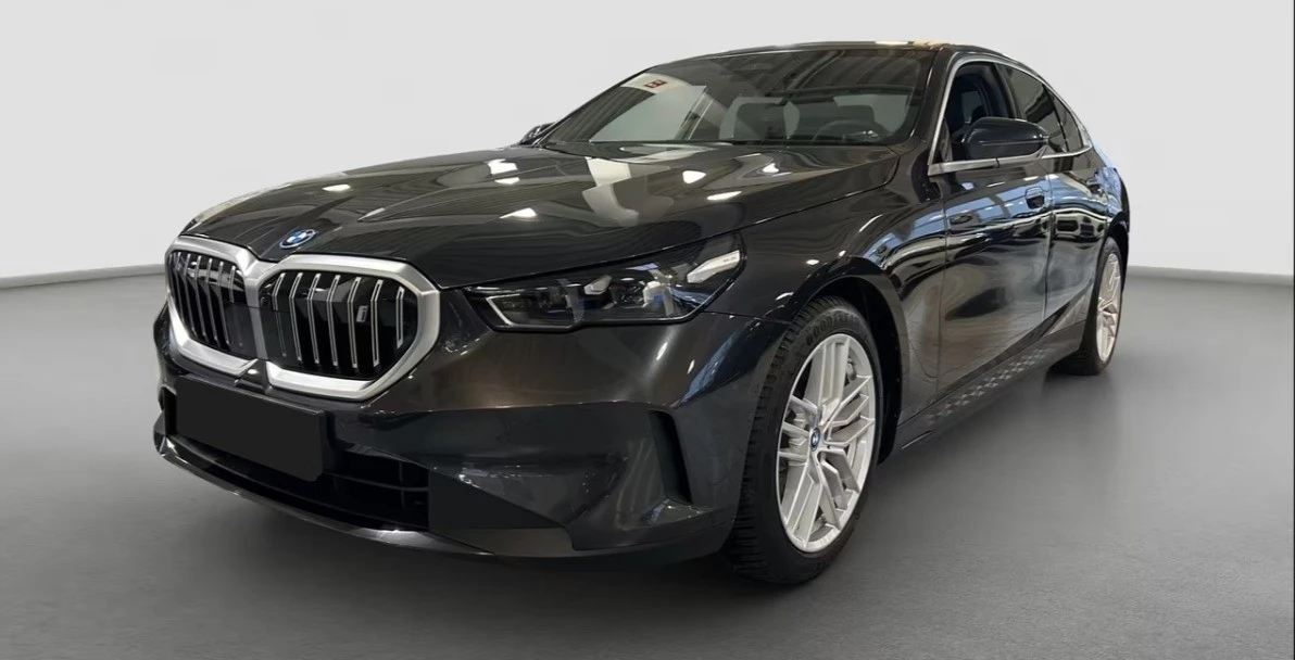 BMW i5 eDrive40* Carbon* Pano* H/K* Memory* HuD