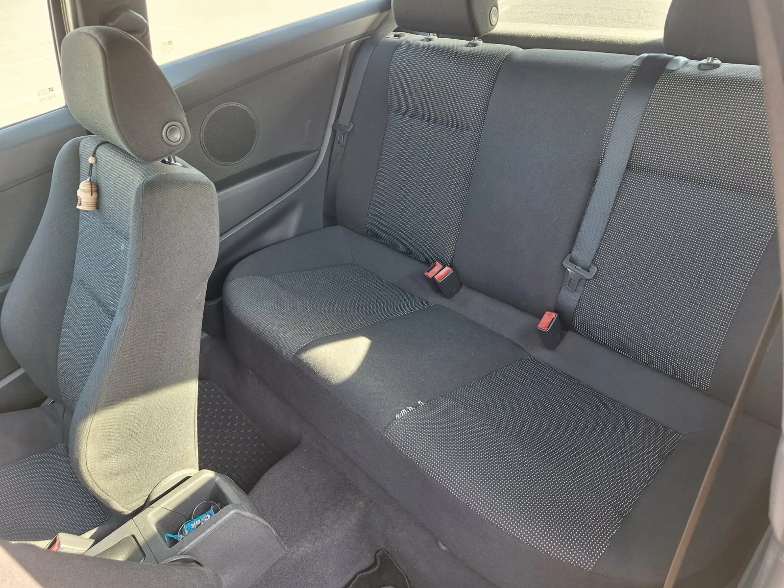 Opel Astra, снимка 6 - Автомобили и джипове - 54231024