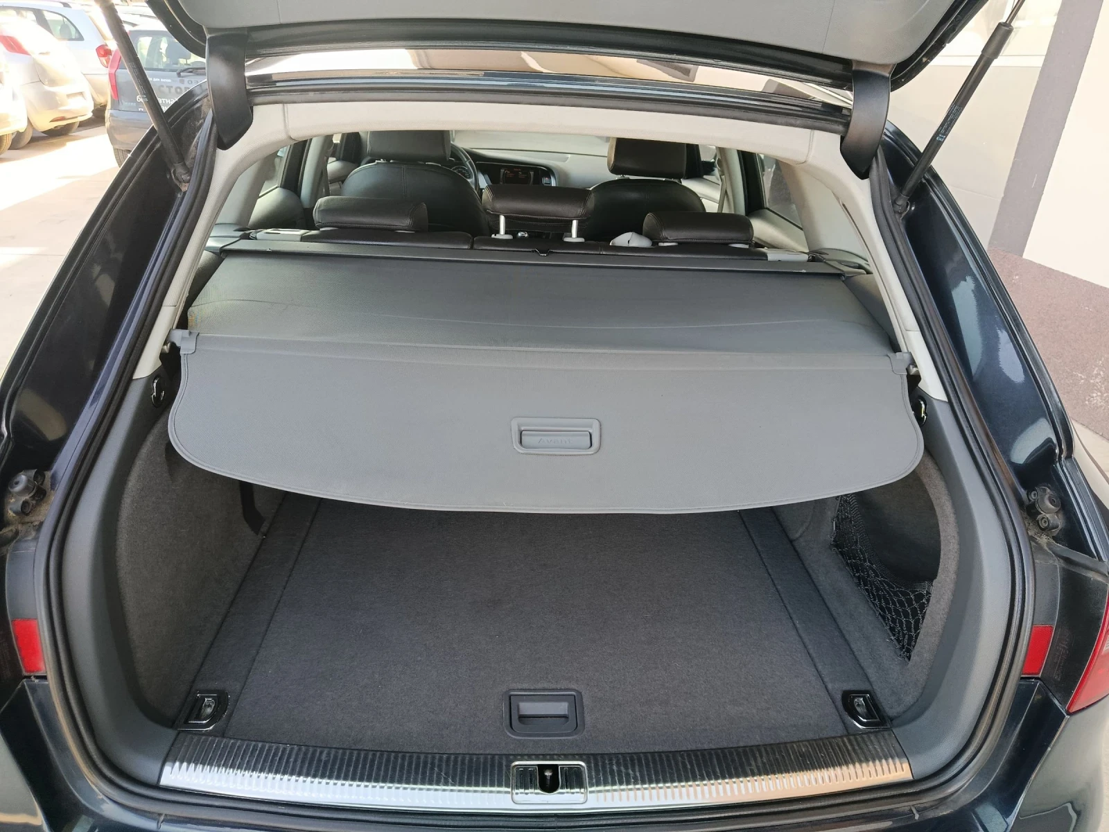 Audi A4 2.0 TDI 4x4 Кожа 177кс, снимка 6 - Автомобили и джипове - 54279344