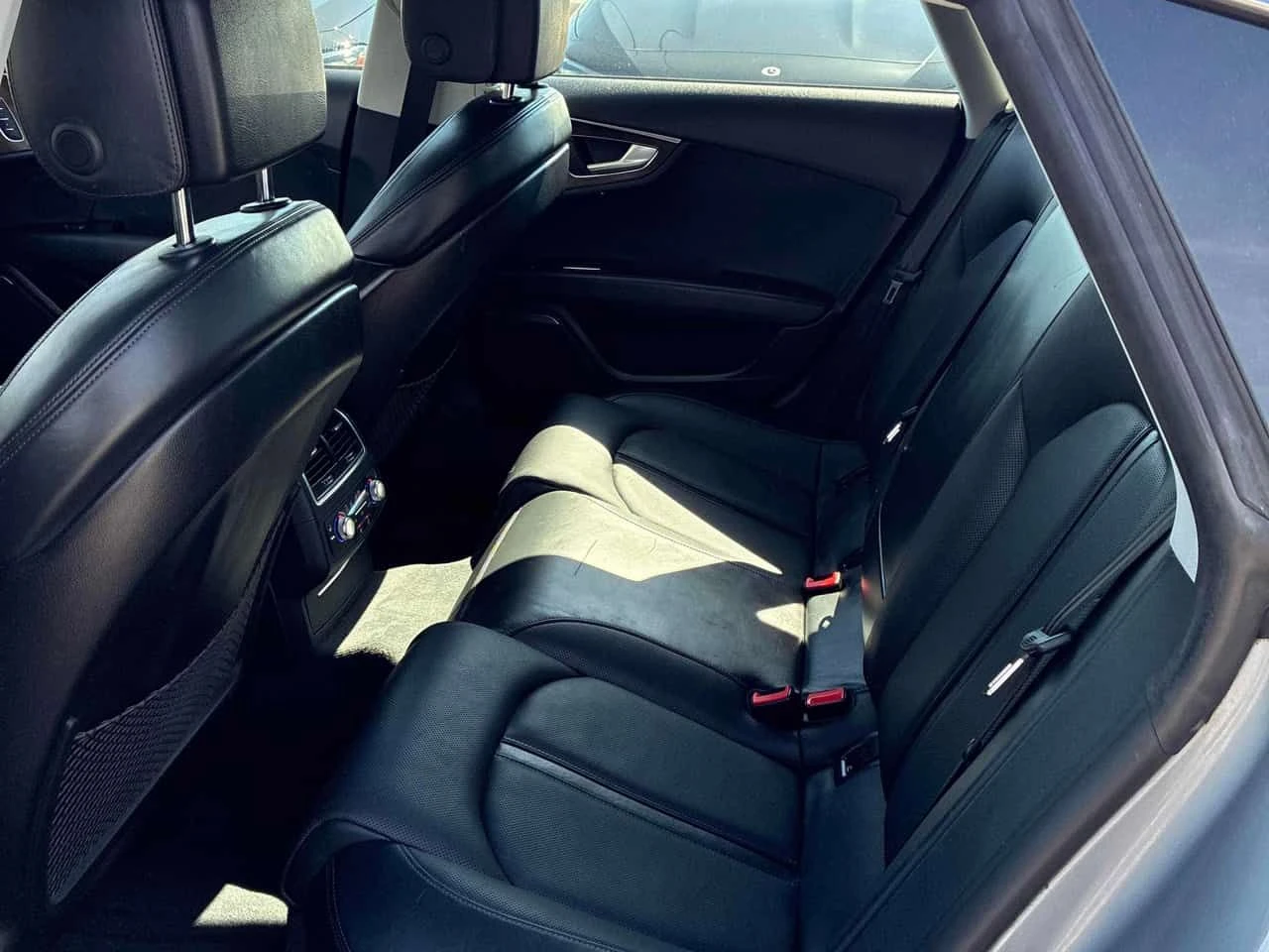 Audi A7 * 3.0T Technik * CARFAX * ЦЕНА ДО БГ, снимка 12 - Автомобили и джипове - 54903807