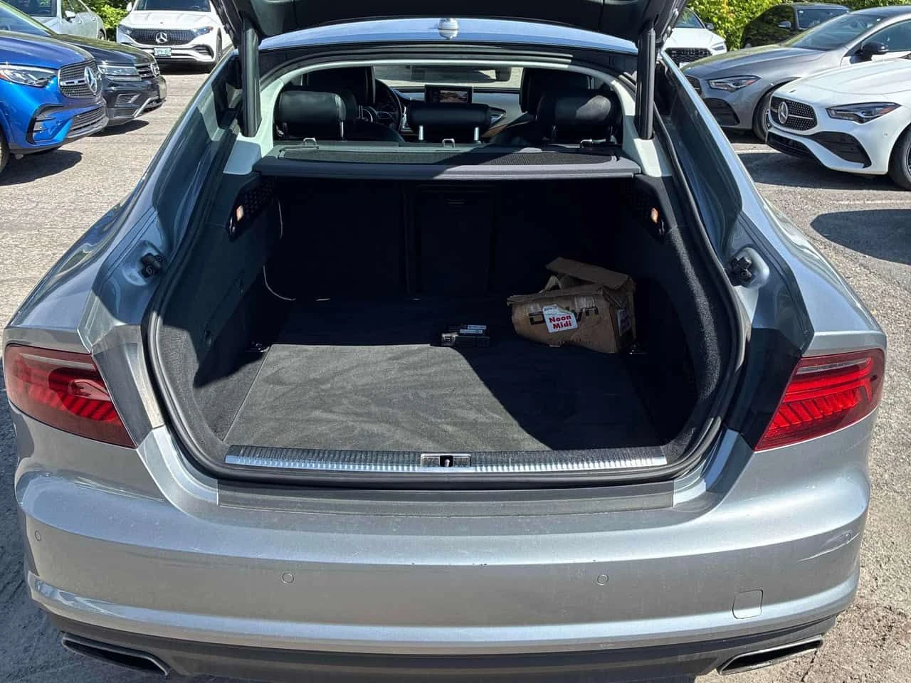 Audi A7 * 3.0T Technik * CARFAX * ЦЕНА ДО БГ, снимка 15 - Автомобили и джипове - 54903807