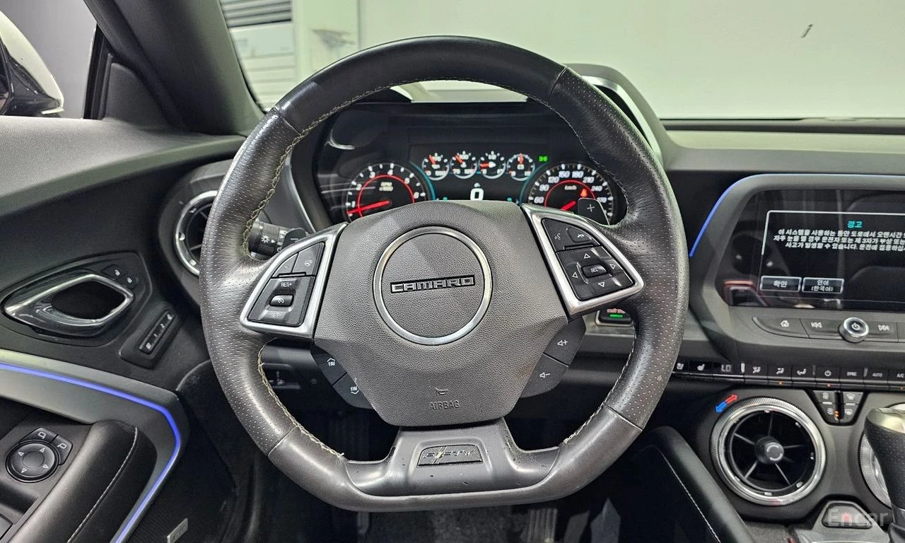 Chevrolet Camaro SS* 6.2* V8* ПОДГРЕВ* ОБДУХВАНЕ* КАМЕРА* КЕЙЛЕС* , снимка 7 - Автомобили и джипове - 55032772