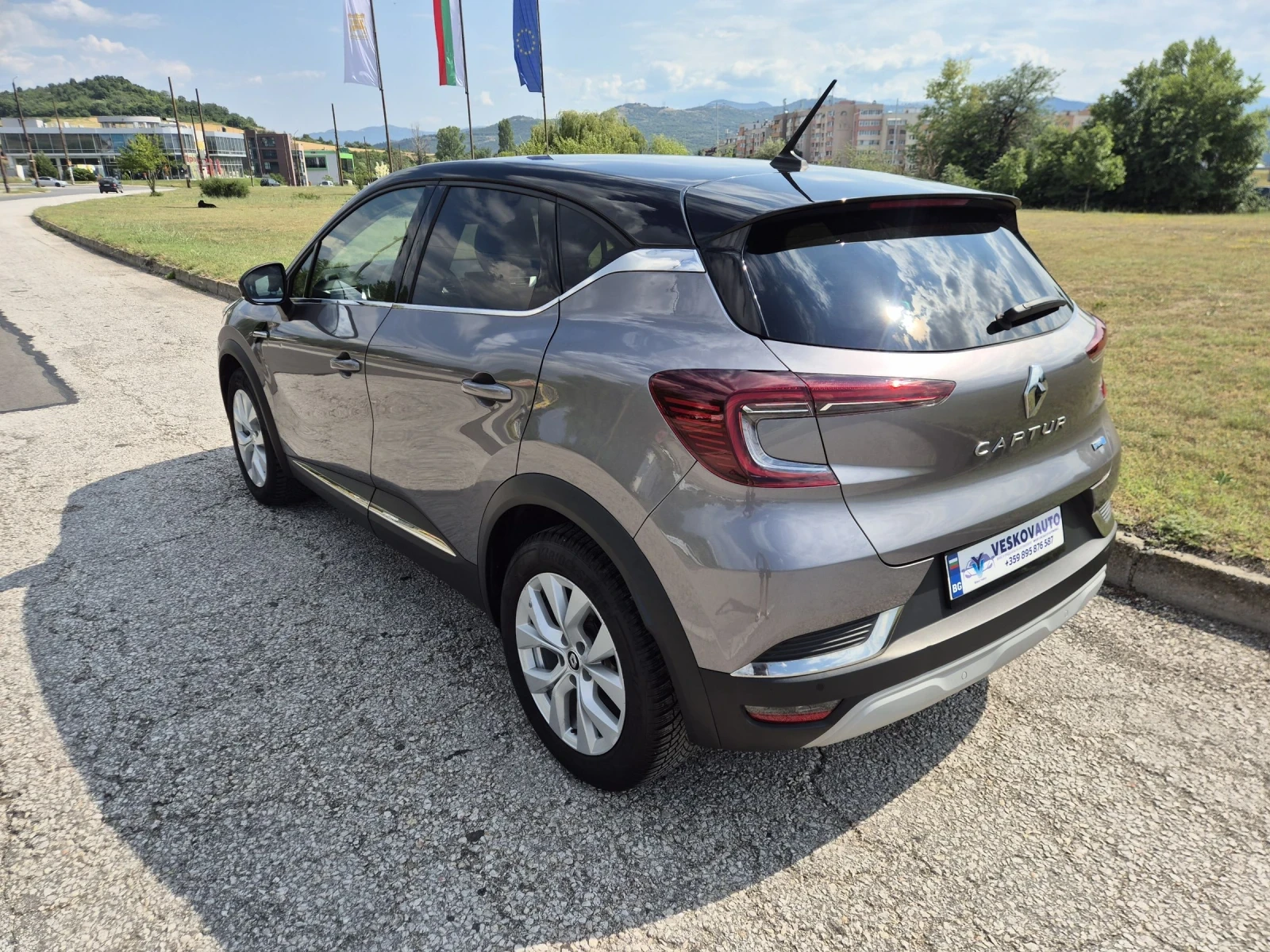 Renault Captur 1.6 E_TECH HYBRID , снимка 6 - Автомобили и джипове - 55050240