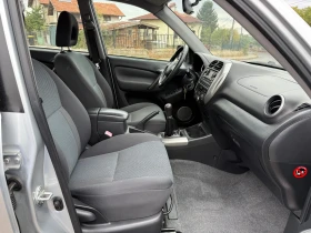 Toyota Rav4 2.0 D4D 116kc 4x4 173000km, снимка 9