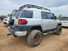 Toyota Fj cruiser 4.0* 4Х4* РЕАЛНИ КМ, снимка 3