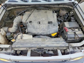 Toyota Fj cruiser 4.0* 4Х4* РЕАЛНИ КМ, снимка 12