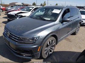 VW Tiguan SEL* PREMIUM* R-LINE* 4MOTION* КАМЕРА* ПОДГРЕВ* , снимка 2