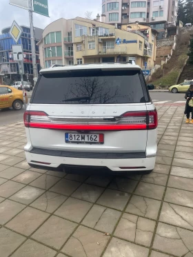 Lincoln Navigator - 45000 € / 88012.35 лв. - 16943767 6