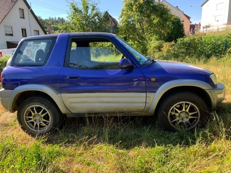 Toyota Rav4, снимка 2 - Автомобили и джипове - 46999062