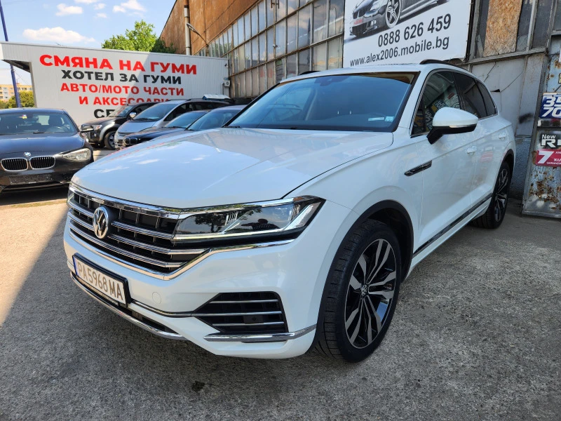 VW Touareg 3.0 дизел 286 конски сили, снимка 1 - Автомобили и джипове - 46560401