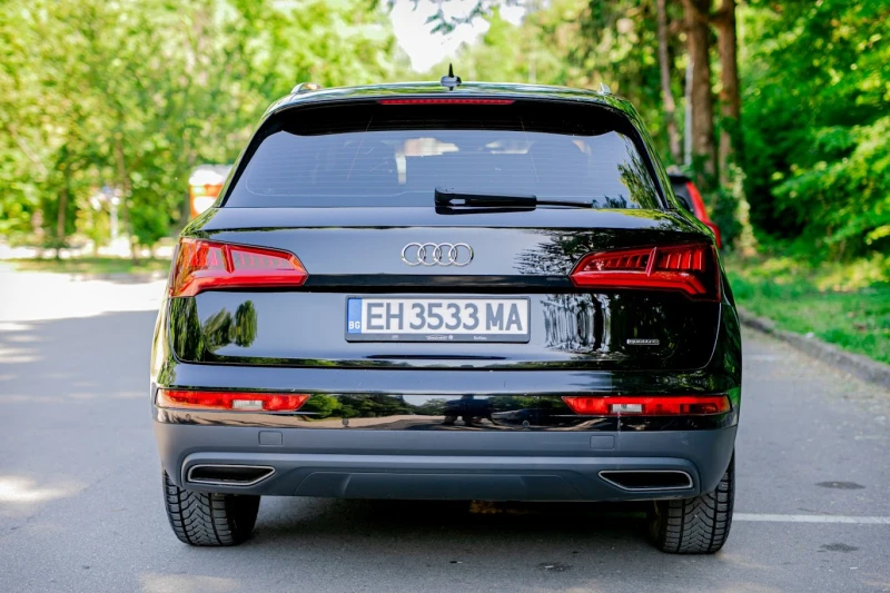 Audi Q5 40 TDI , снимка 5 - Автомобили и джипове - 52309941