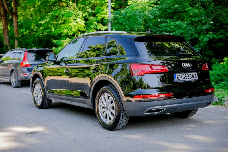 Audi Q5 40 TDI , снимка 6 - Автомобили и джипове - 52309941