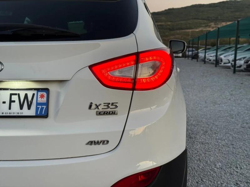 Hyundai IX35 2.0 CRDi 4x4 , снимка 8 - Автомобили и джипове - 51532361