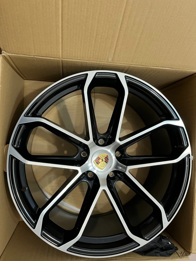 Porsche Cayenne Podgrev, Obduh, Panorama, Bose, снимка 14 - Автомобили и джипове - 52657439