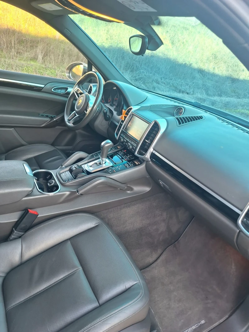 Porsche Cayenne 3.0 DIESEL 262 HP, снимка 9 - Автомобили и джипове - 53124870