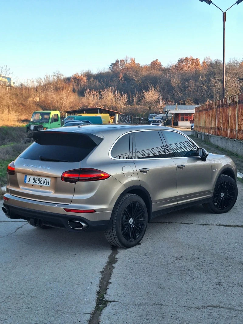 Porsche Cayenne 3.0 DIESEL 262 HP, снимка 4 - Автомобили и джипове - 53124870