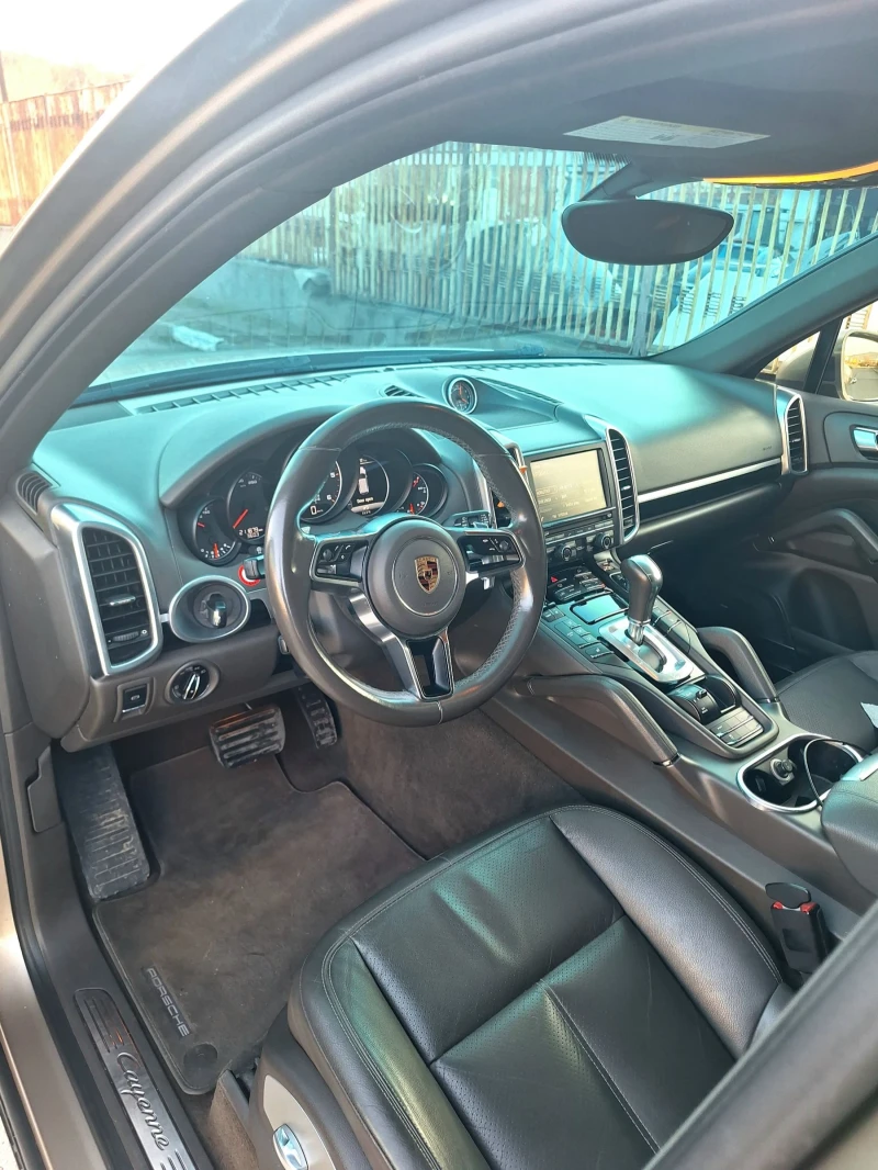 Porsche Cayenne 3.0 DIESEL 262 HP, снимка 7 - Автомобили и джипове - 53124870