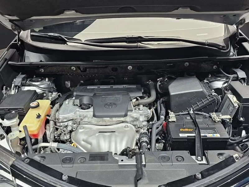 Toyota Rav4 2.5 2Wd 4Th Generation, снимка 11 - Автомобили и джипове - 56130904