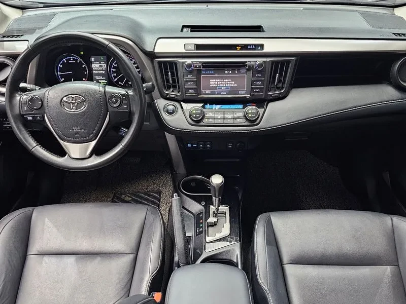 Toyota Rav4 2.5 2Wd 4Th Generation, снимка 13 - Автомобили и джипове - 56130904
