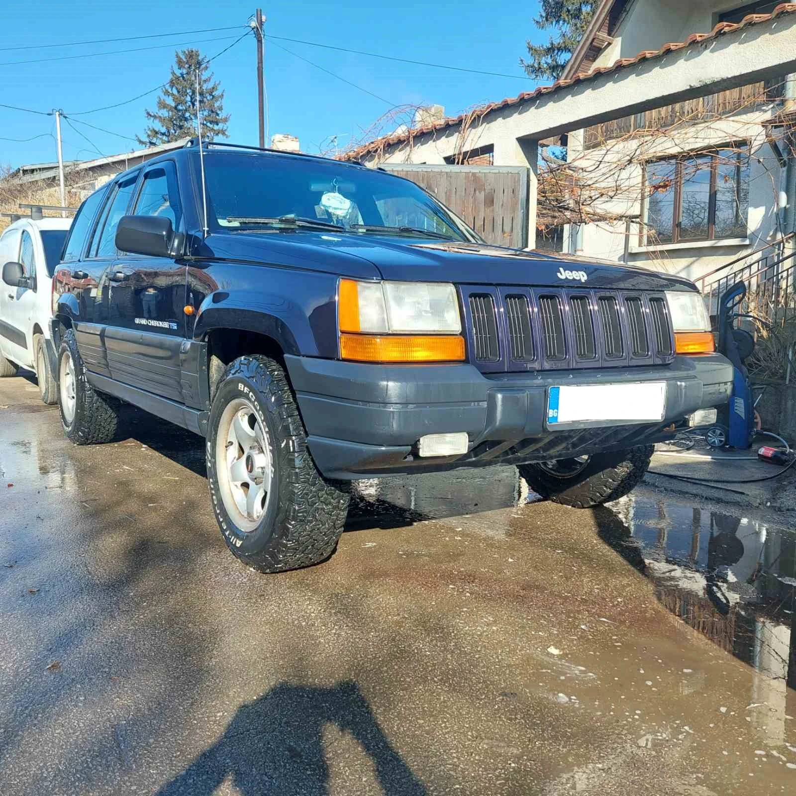 Jeep Grand cherokee  - изображение 2