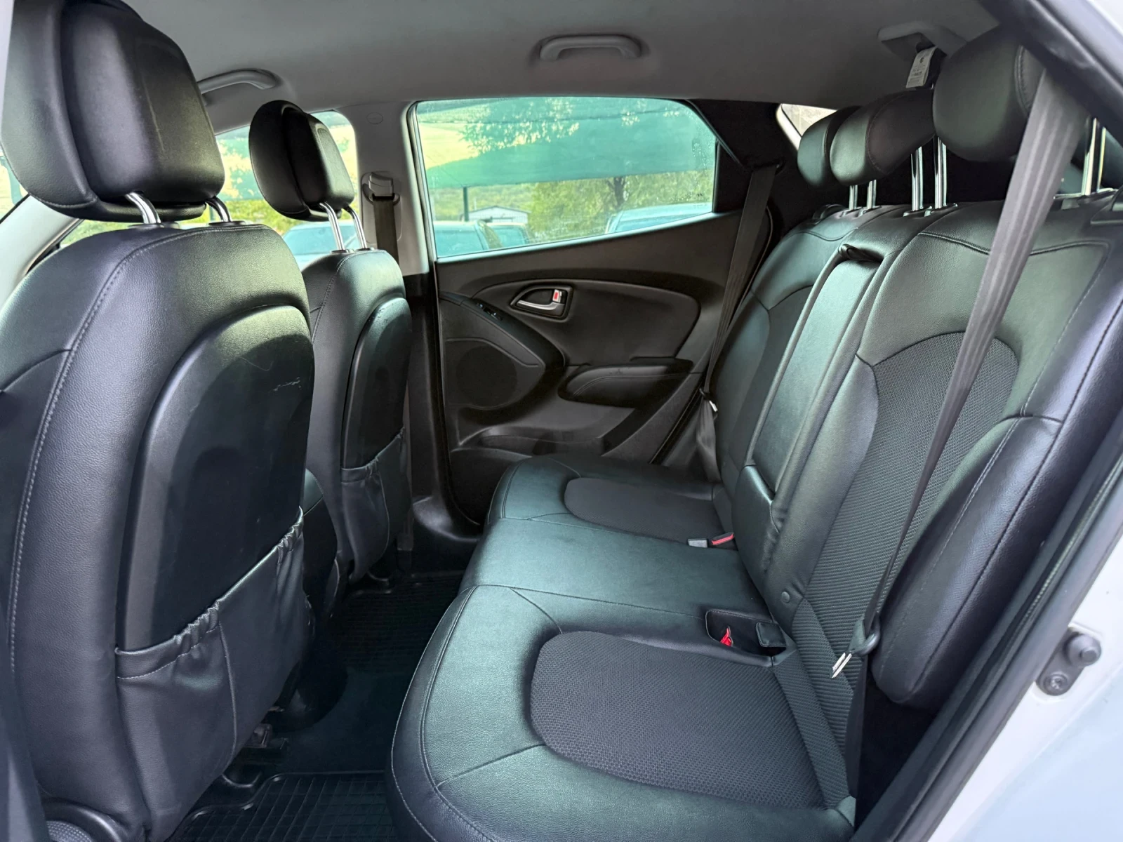 Hyundai IX35 2.0 CRDi 4x4  - изображение 9