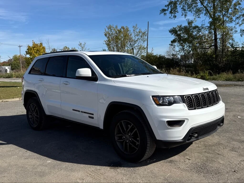 Jeep Grand cherokee 75th Anniversary Edition* АвтоКредит* (ЦЕНА ДО БГ) - изображение 8