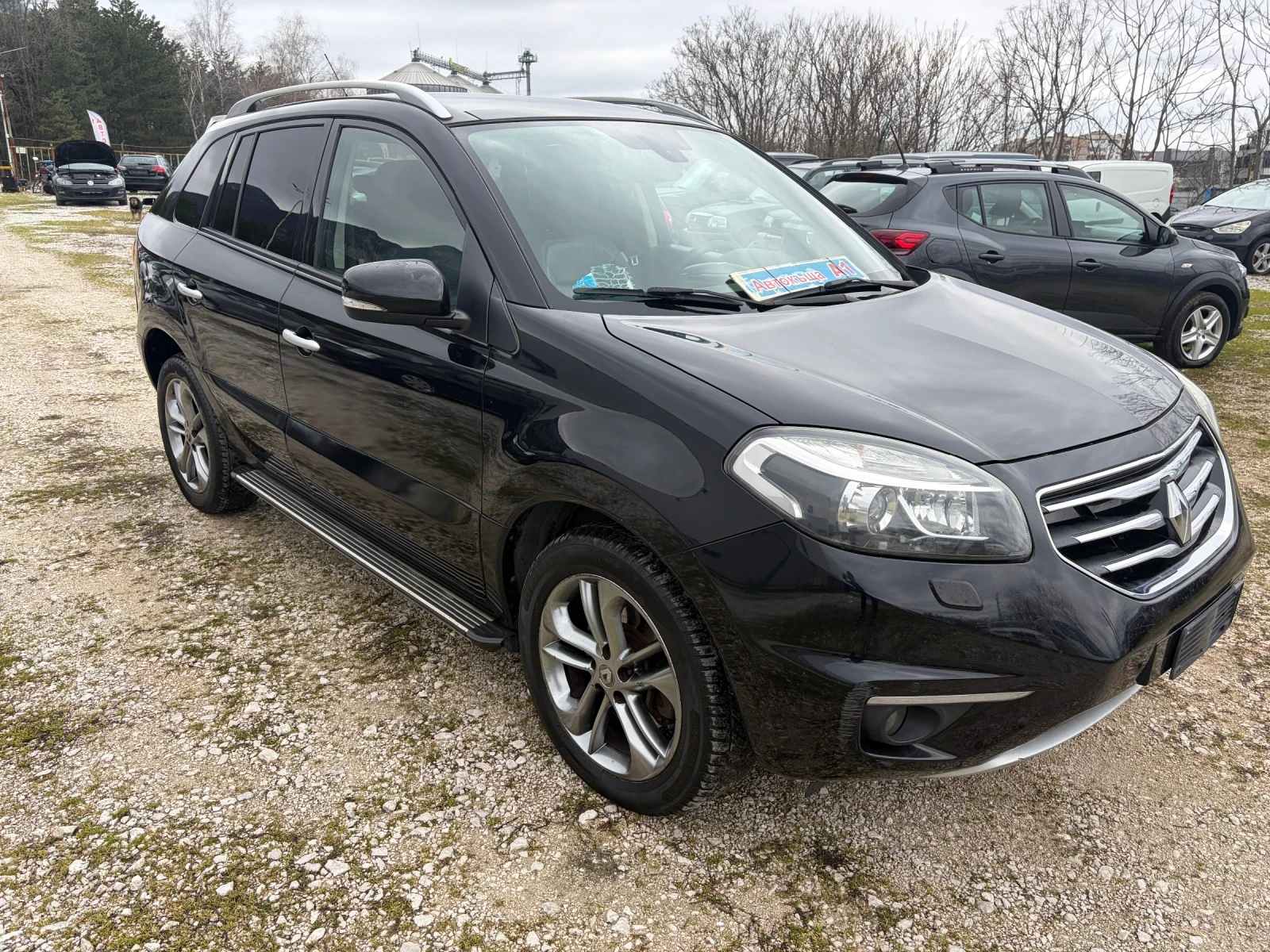 Renault Koleos AUTOMATIK-4x4, снимка 3 - Автомобили и джипове - 52373753