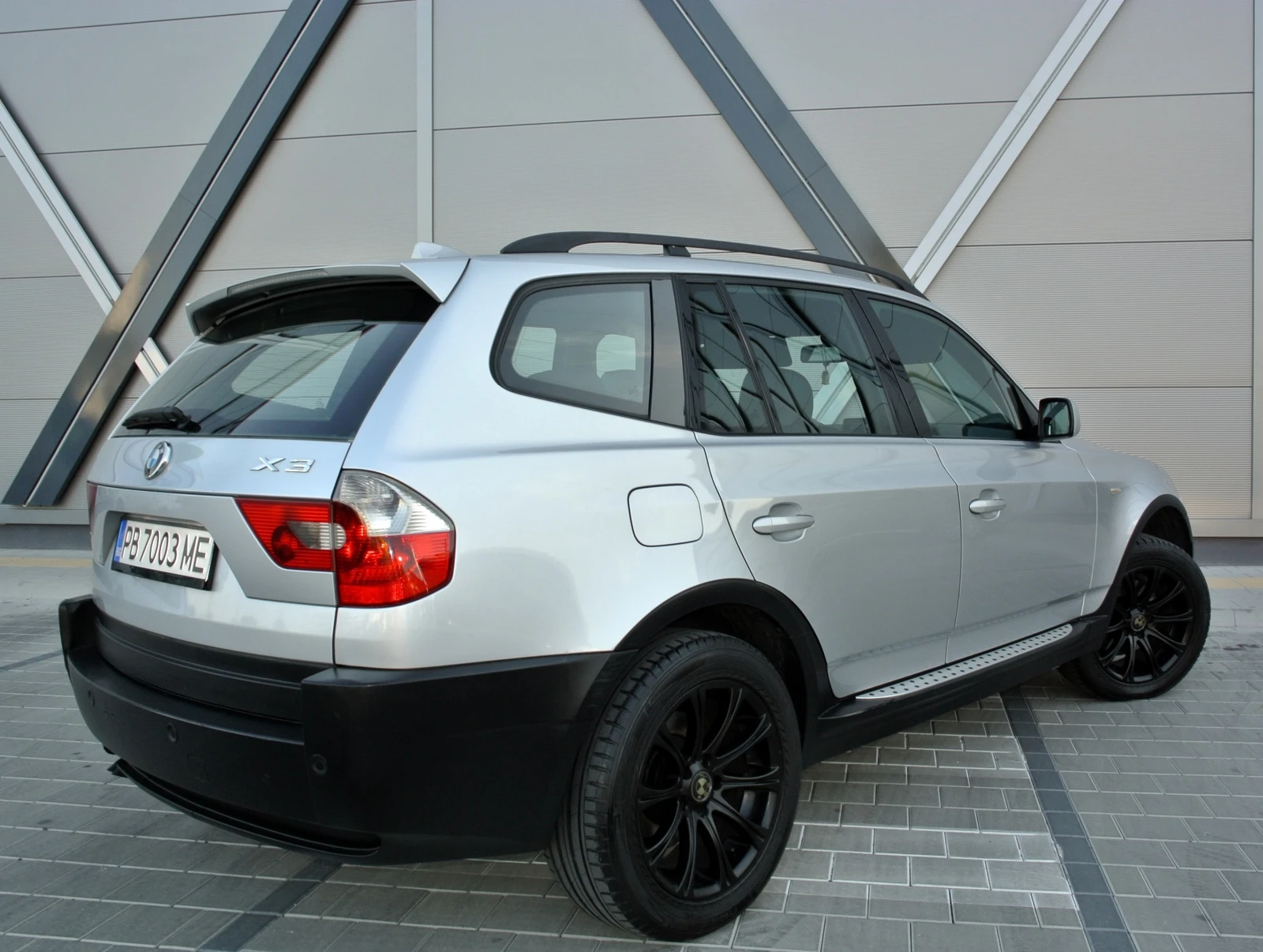 BMW X3 3.0D М57 АВТОМАТ ПАНОРАМА СПОРТ ПАКЕТ НАВИ - изображение 6