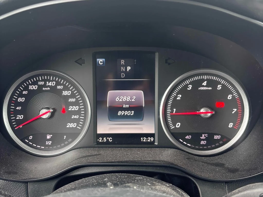 Mercedes-Benz GLC 300 * CARFAX * БЕЗ ПЪРВОНАЧАЛНА ВНОСКА - изображение 8