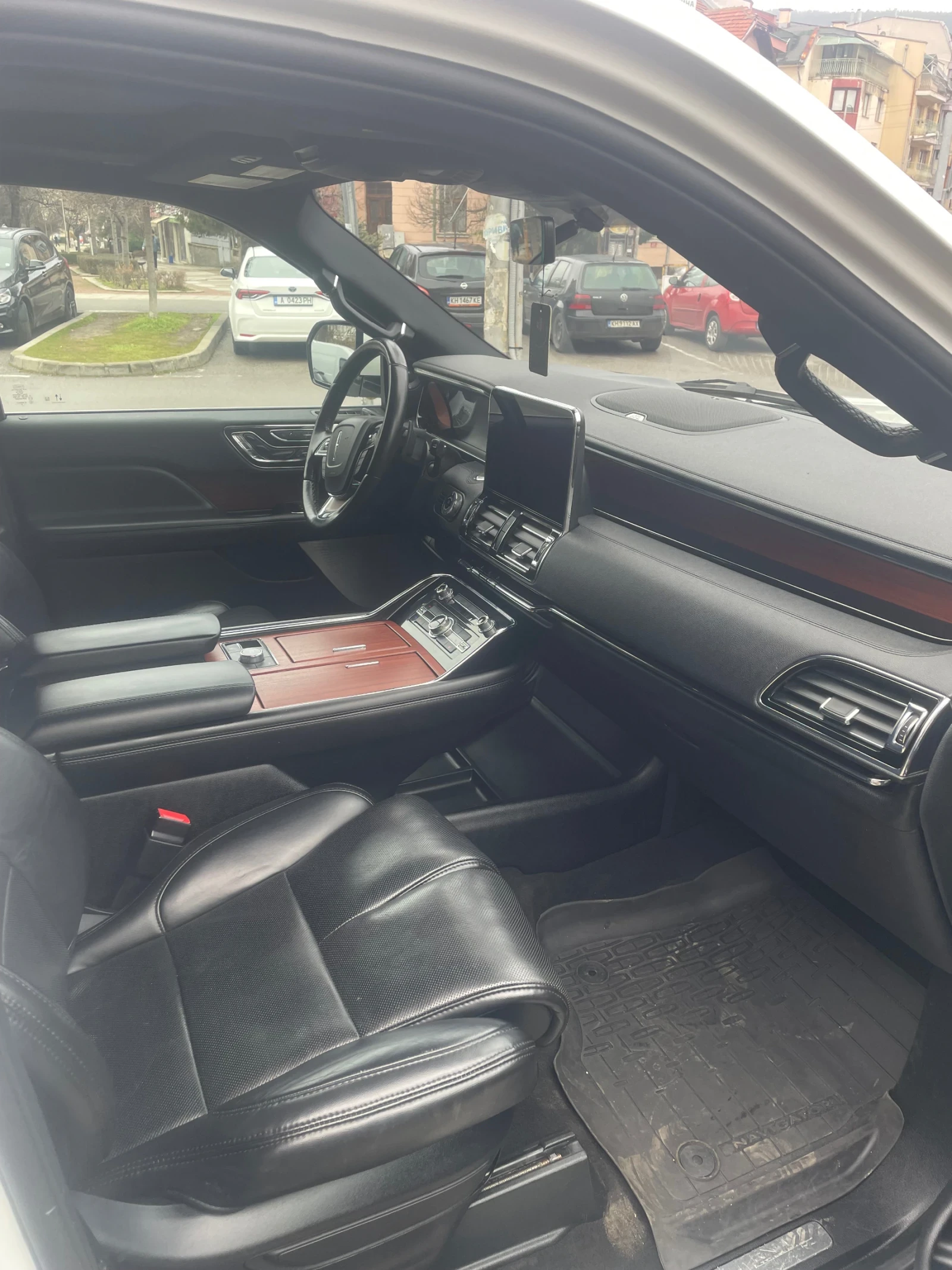 Lincoln Navigator | Mobile.bg � ����������� 3