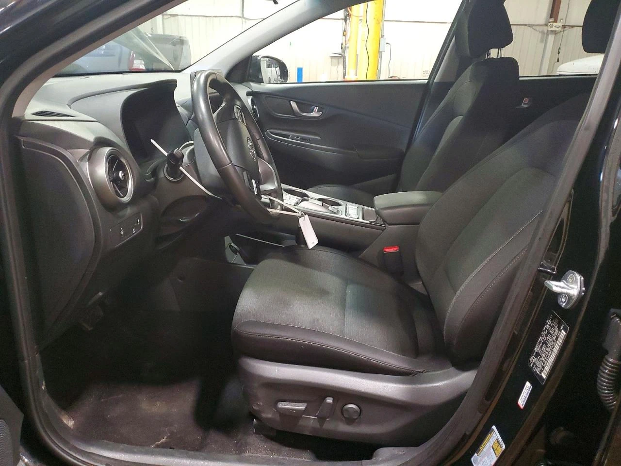 Hyundai Kona Electric SEL FWD, снимка 7 - Автомобили и джипове - 54455827