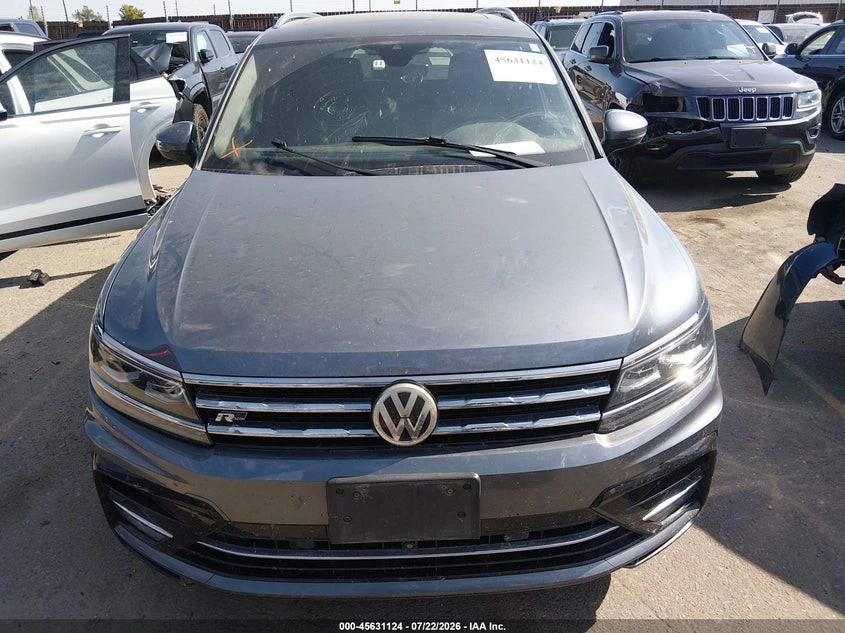 VW Tiguan SEL* PREMIUM* R-LINE* 4MOTION* КАМЕРА* ПОДГРЕВ* , снимка 3 - Автомобили и джипове - 55990711