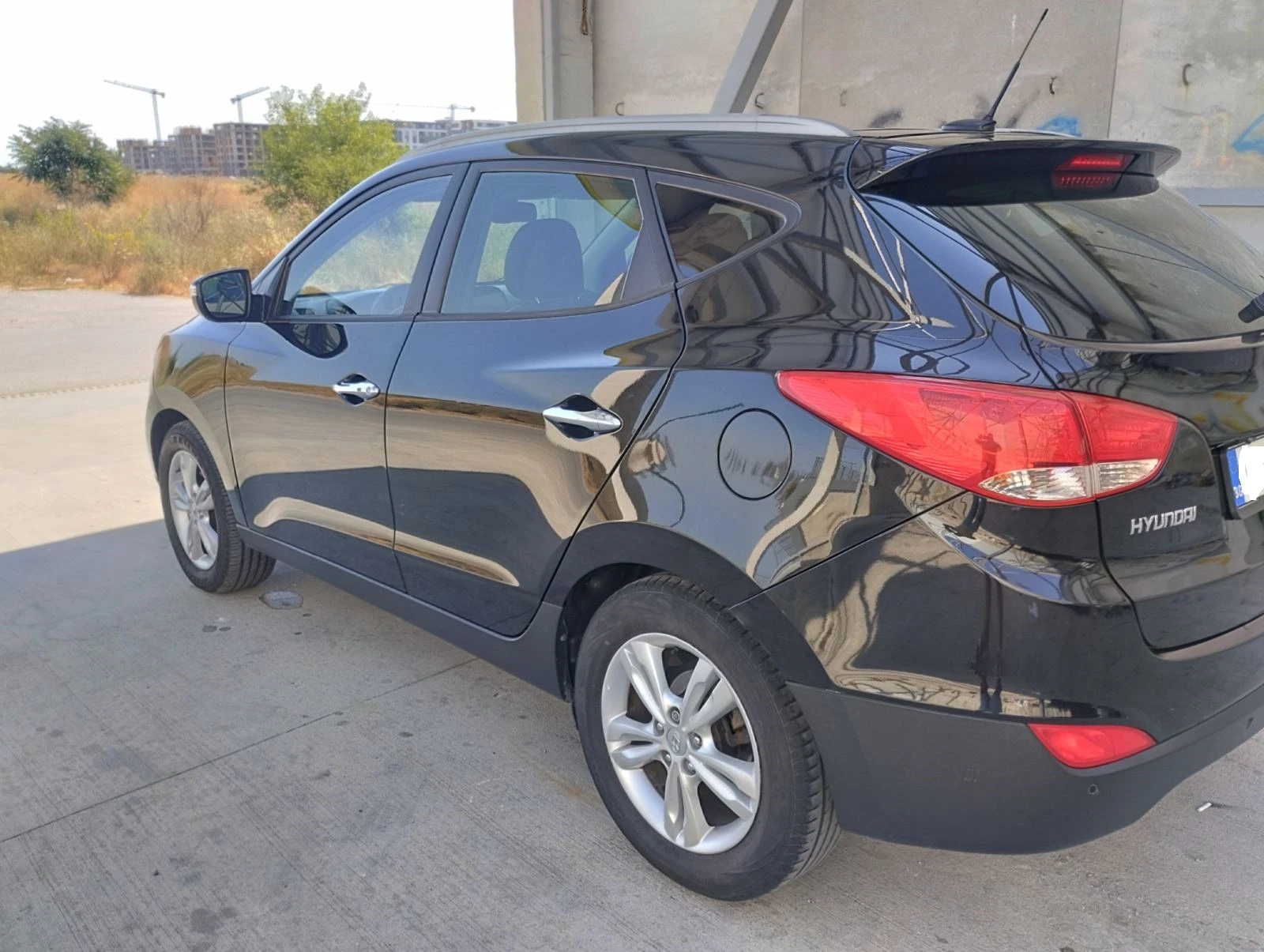Hyundai IX35, снимка 2 - Автомобили и джипове - 56167412