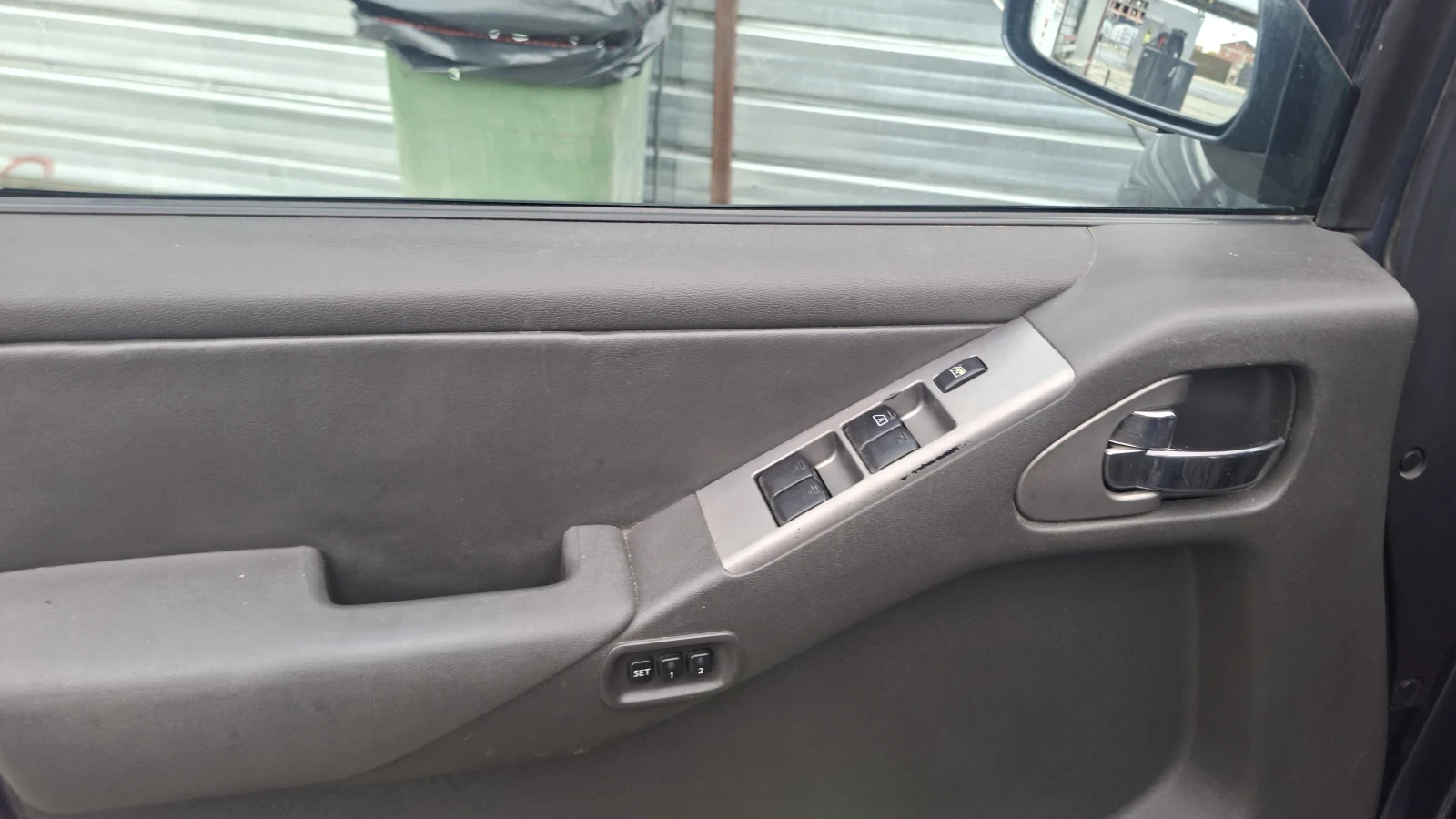 Nissan Pathfinder, снимка 13 - Автомобили и джипове - 56620979