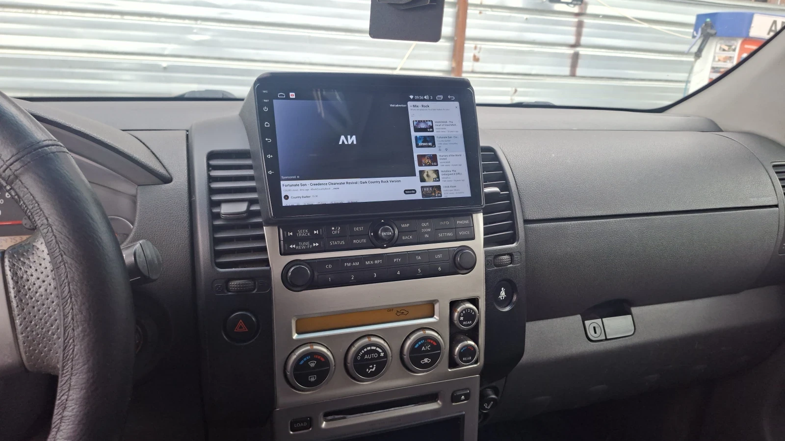 Nissan Pathfinder, снимка 8 - Автомобили и джипове - 56620979