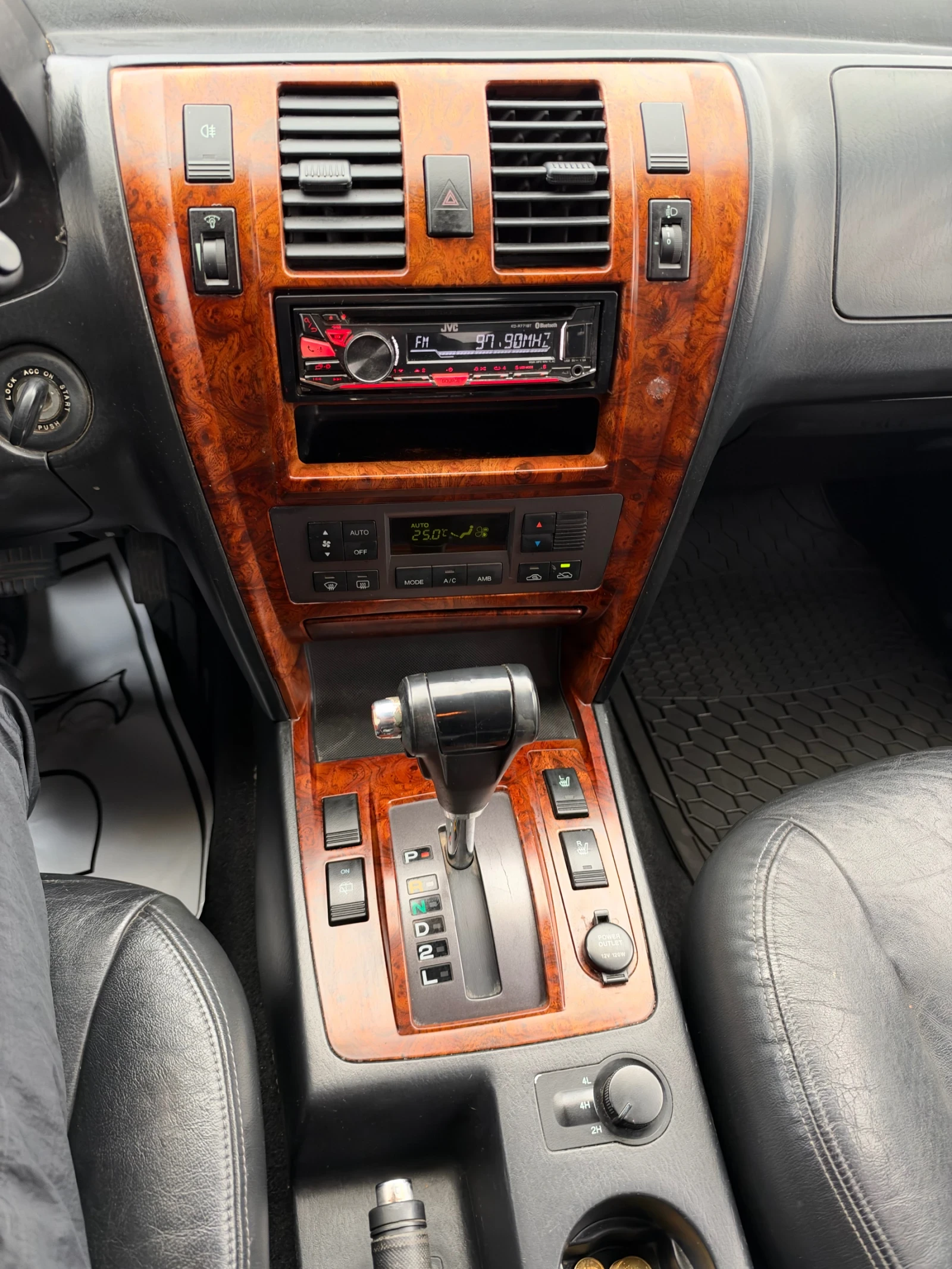 Hyundai Terracan, снимка 13 - Автомобили и джипове - 56711956