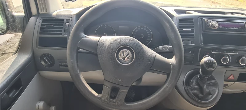 VW Transporter 2.0 TDI T5, снимка 9 - Бусове и автобуси - 52762228